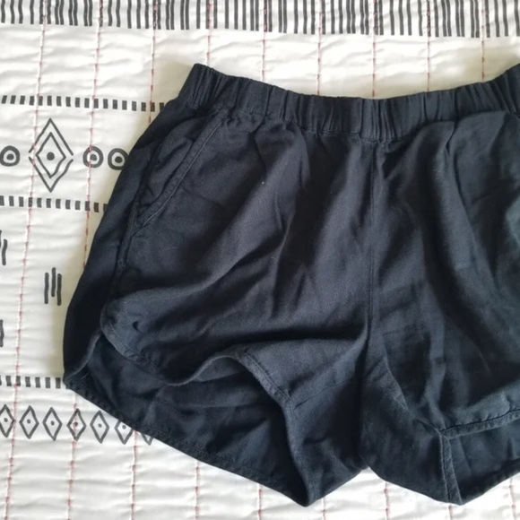 Madewell Pull-On Shorts Black VGUC - Picture 7 of 12